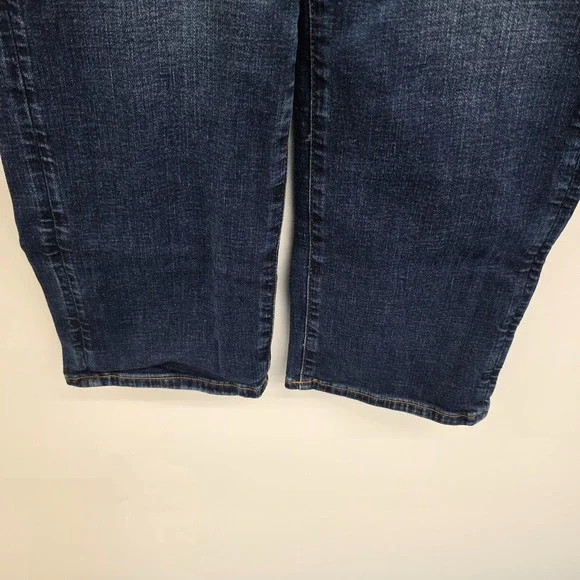 Mens Dark Wash Bootcut Jeans 26x28 Stretch Denim Casual Everyday Wear - Picture 4 of 16